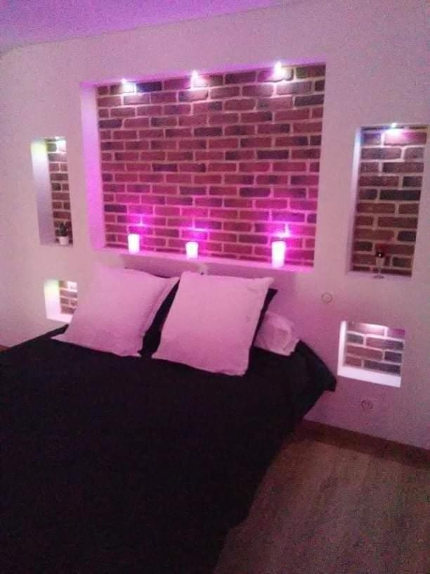 Magnifique Loft Avec Jacuzzi Et Sauna Privatif Ferriere-la-Grande Экстерьер фото
